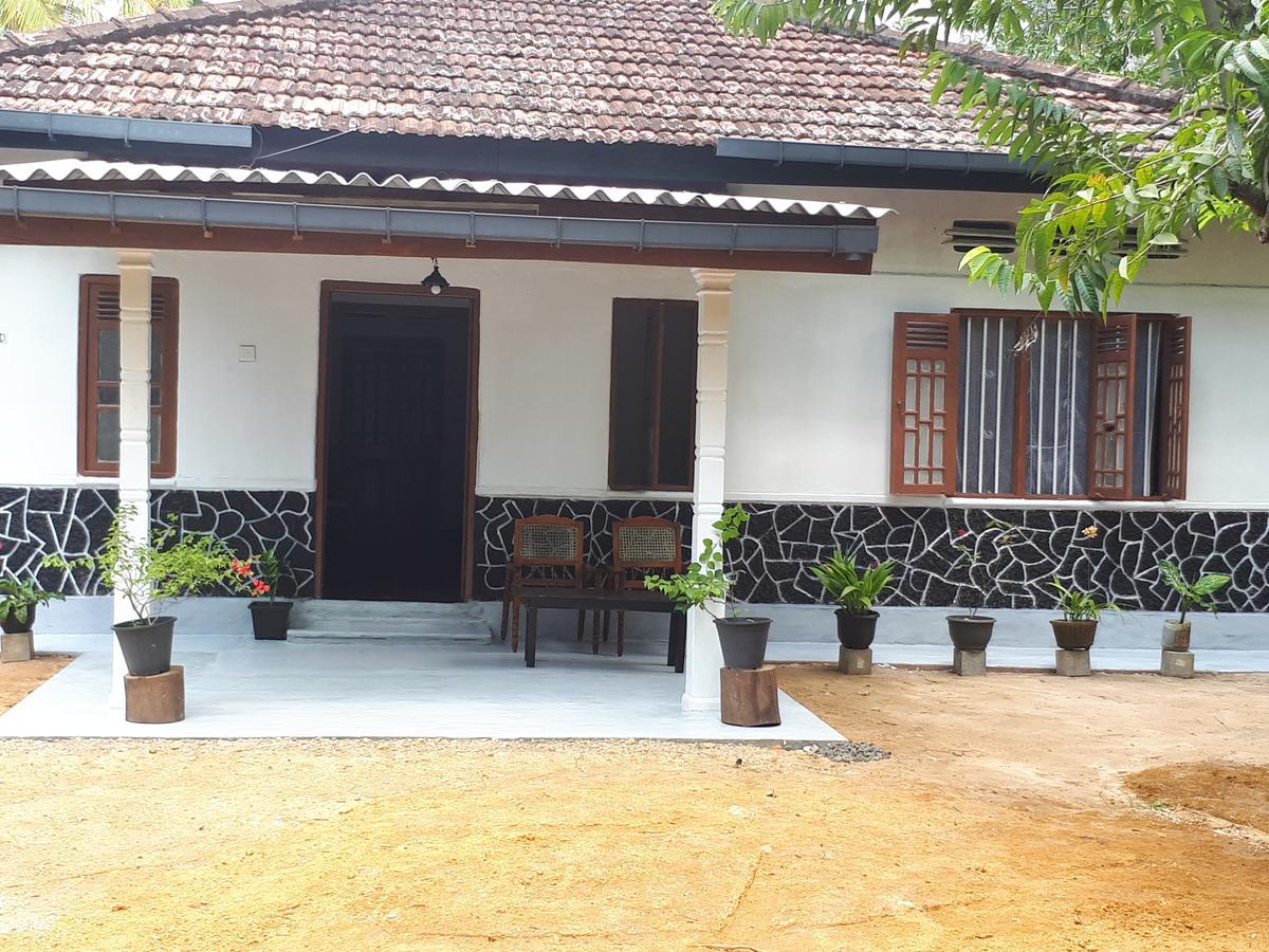 New Sam Tourist Inn Weligama Exterior foto