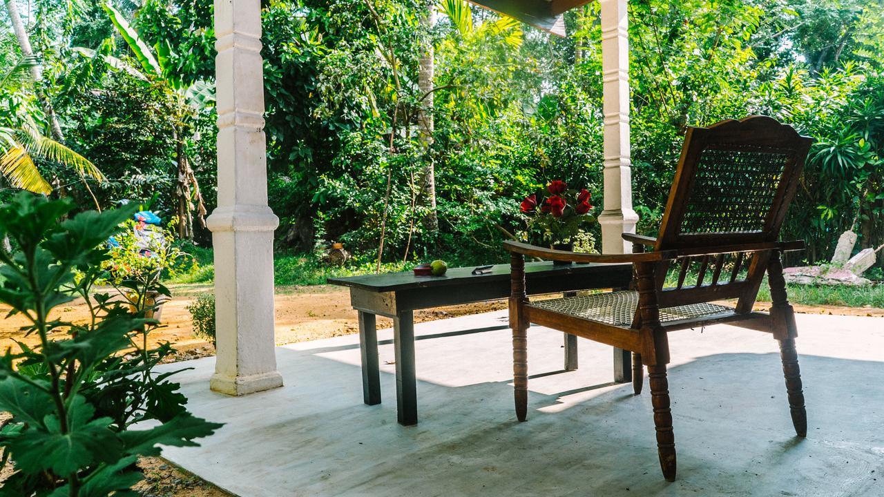 New Sam Tourist Inn Weligama Exterior foto